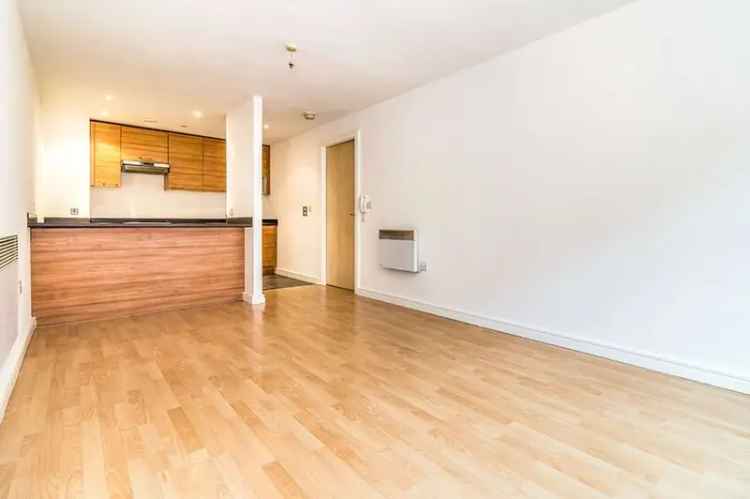 2 Bedroom Flat for Sale Manchester M1 Ideal Investment