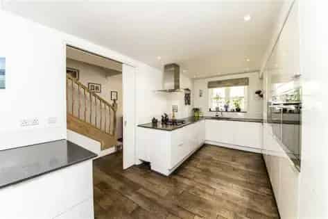 4 rooms house of 180 m² in London