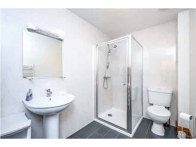 3 Bedroom Bungalow for Sale Near Amenities