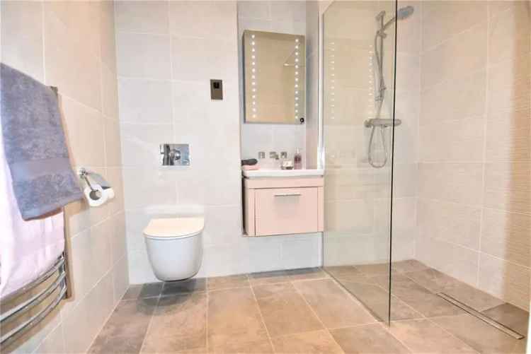 2 Bedroom Retirement Cottage For Sale Bournville Gardens Over 55s