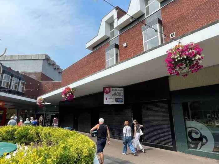 Retail Unit To Let - Waitrose, Home Bargains, Specsavers