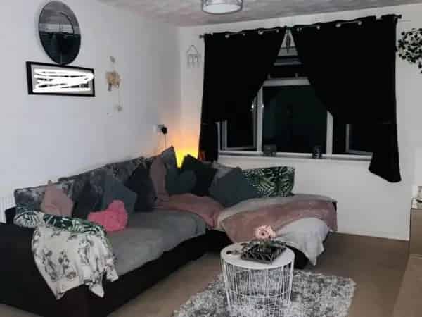 Large 1-Bedroom Flat with Garden and Shed