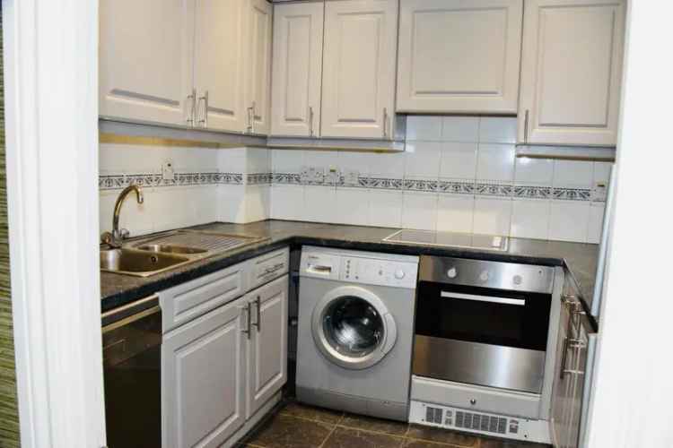 2 Bedroom Flat near York Train Station For Sale