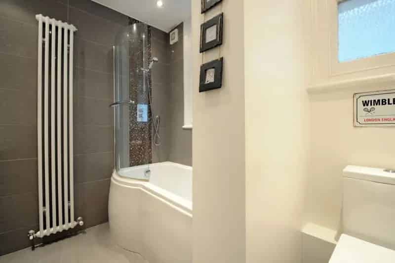 3 Bedroom Flat near Wimbledon Park Tube Station