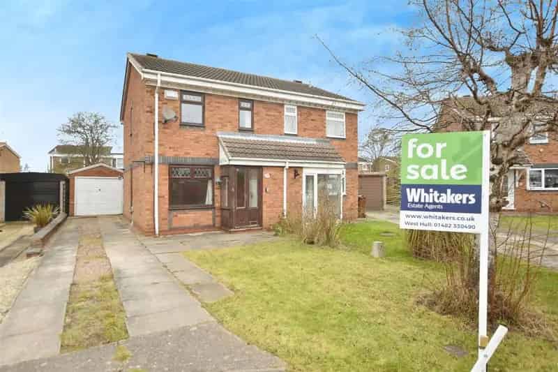 2 Bedroom Semi Detached House For Sale