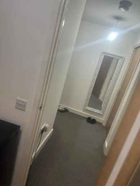 Newly Built Flat near Lewisham Station