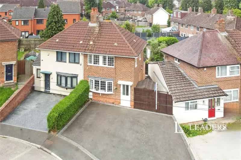 2 Bedroom Semi Detached House For Sale