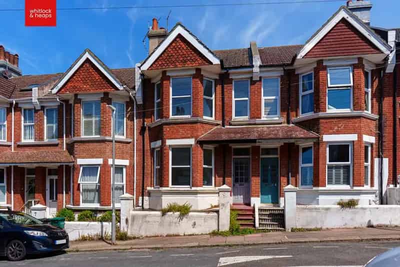 3 Bedroom Victorian Terrace House For Sale
