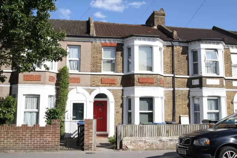 1 Bedroom Flat House to Rent