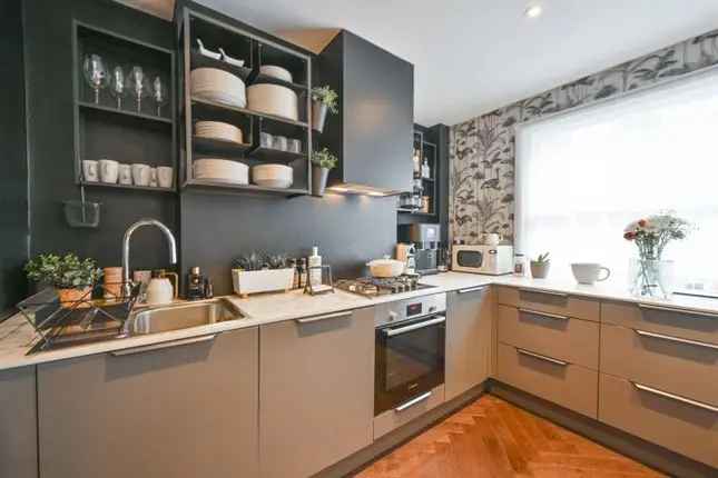 Maisonette for sale in Allitsen Road, St John's Wood, London NW8