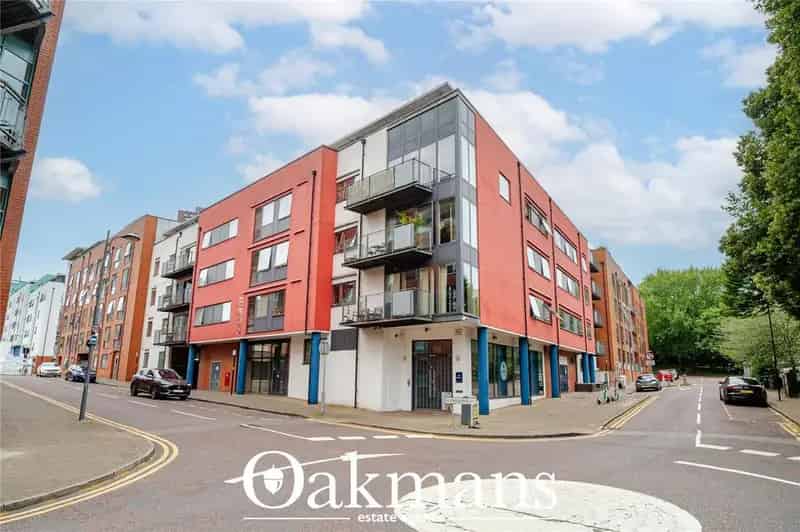 2 Bedroom Apartment for Sale