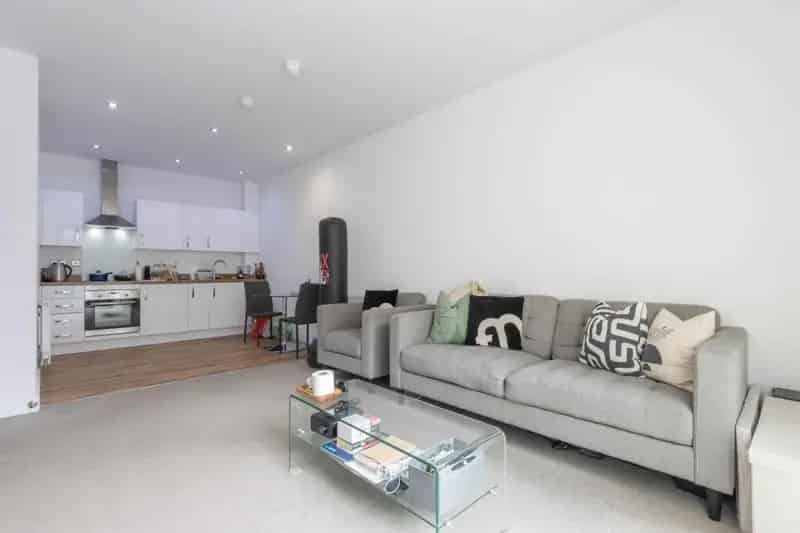 1 Bedroom Apartment for Sale Honduras Wharf Cash Buyers Only