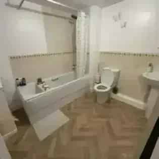 2 Bed Furnished Apartment near Wythenshawe Hospital Manchester