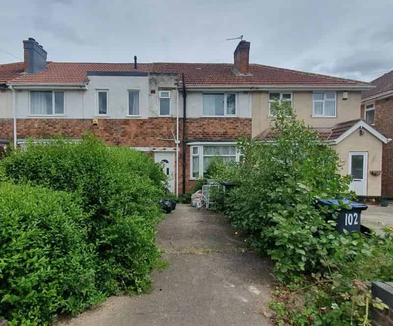3 Bedroom Terraced House Auction