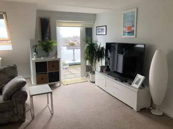 Flat For Rent , London, England