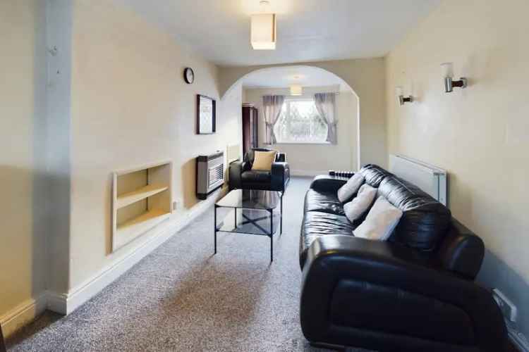 4-Bed Detached House Near Wrexham City Centre