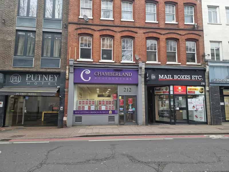 Retail Unit - Ground Floor & Basement - 1105 sq ft - E Use Class