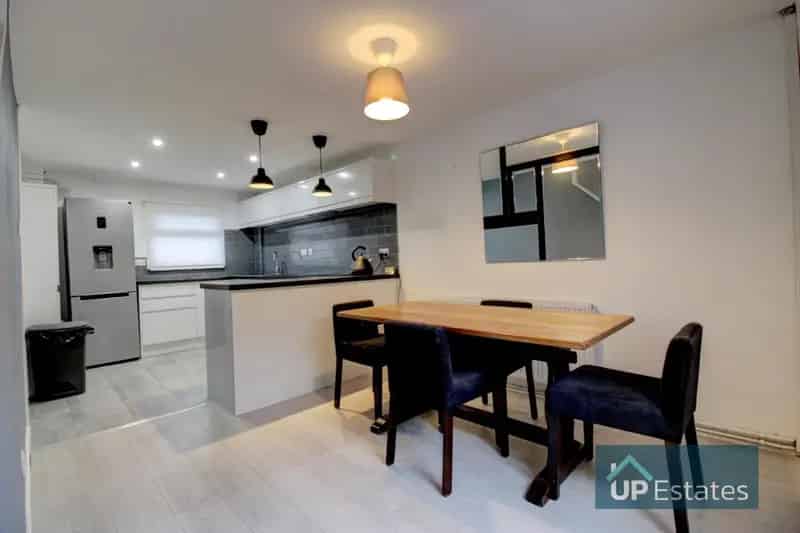 2 Bedroom Terraced House to Rent - Garage - Kitchen Diner - Coventry