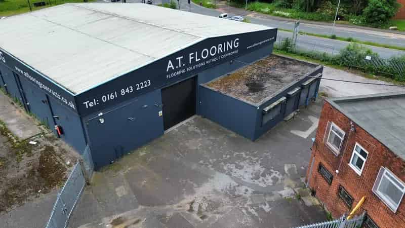 Warehouse To Let Trafford Park Secure Yard Mezzanine Floor