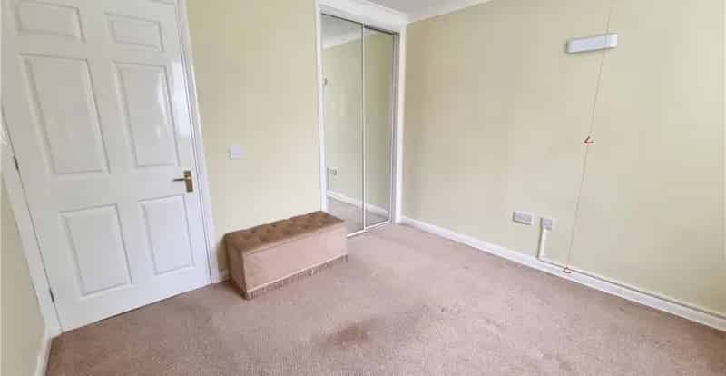 1 Bedroom Retirement Flat for Sale