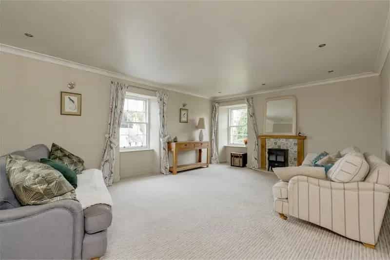 2 Bed Flat Dirleton Top Floor 2 Reception Rooms Lovely Views