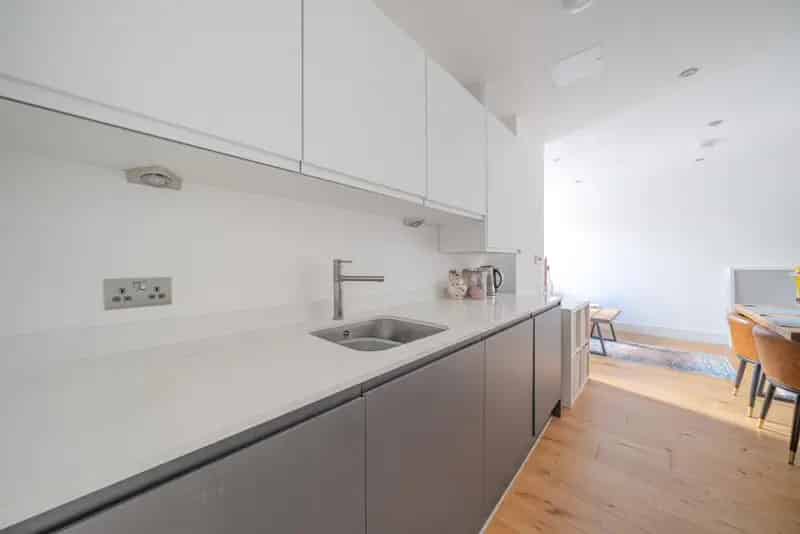 One Bed Apartment Clapham Junction New Development