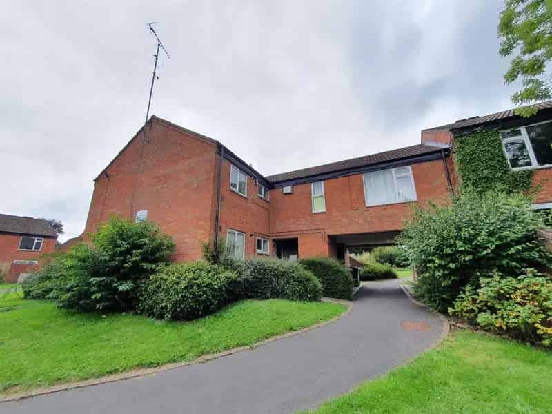1 Bedroom Maisonette to Rent in Tile Hill
