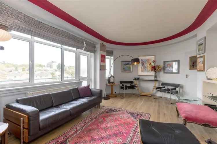 3 Bedroom Art Deco Apartment for Sale