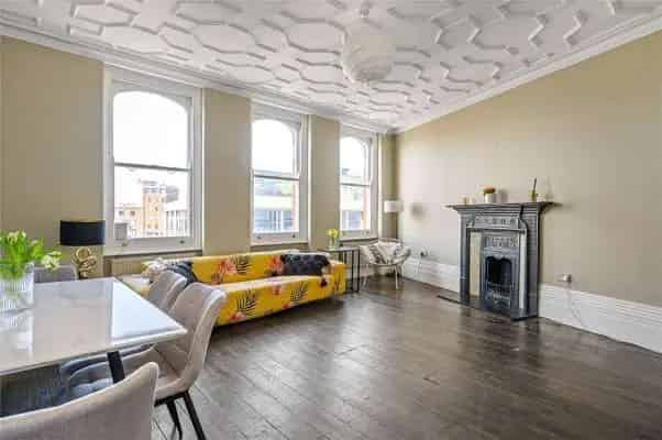 2-Bed Edwardian Apartment Gray's Inn Road Spacious Apartment West Facing Views