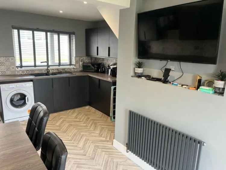 3 Bed House with Annexe Garage Garden Poole Park Road Plymouth