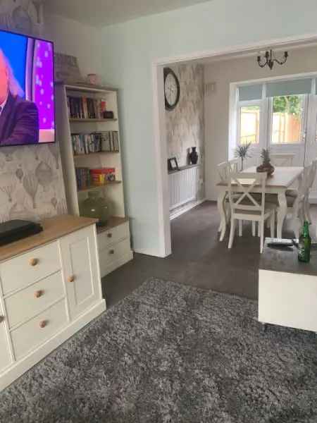 House For Rent in Broxbourne, England