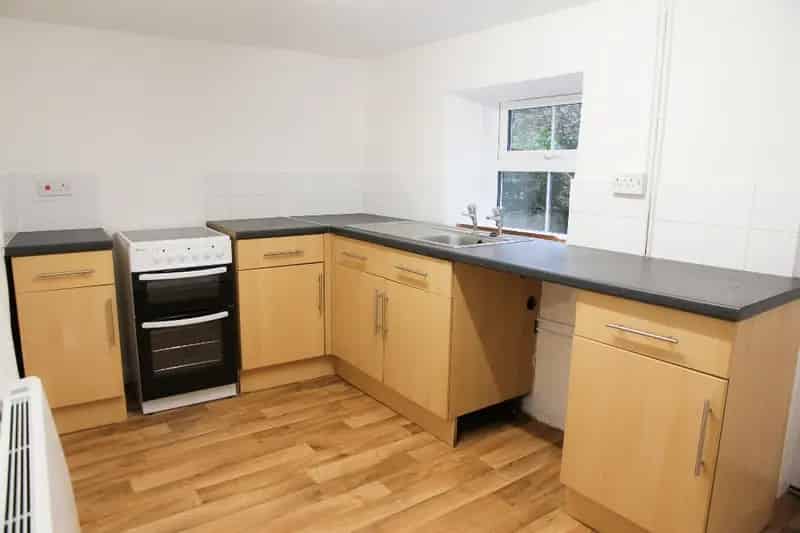 2 Bed Mid-Terrace Cottage St Austell - Pets Considered