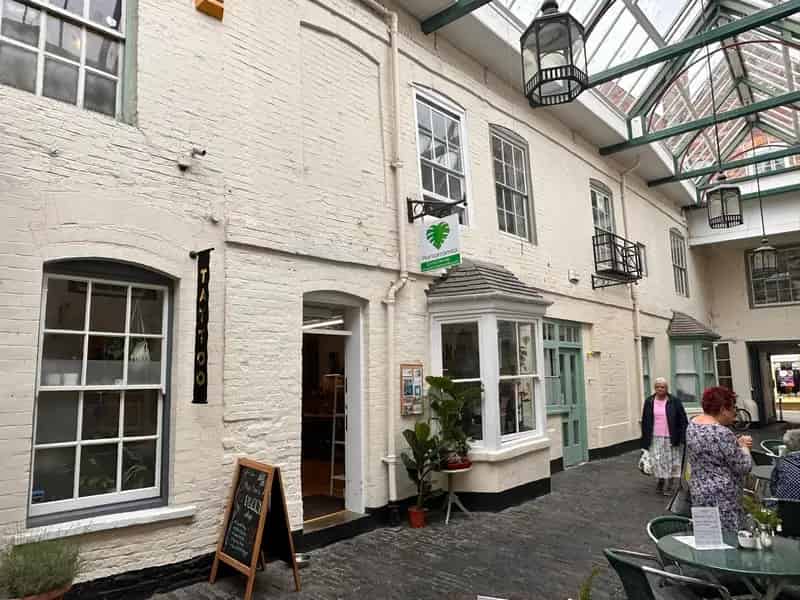 Worcester City Centre Retail Unit - Vacant Possession