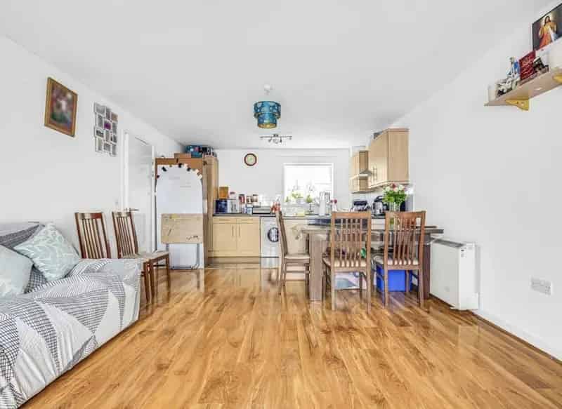 Flat For Sale , London, England