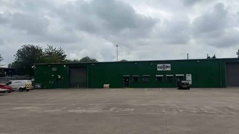 Commercial property For Rent , St Helens, England