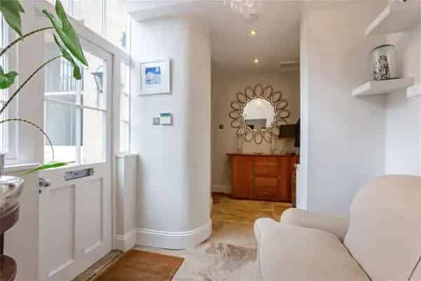 Royal Crescent Bath Apartment for Sale