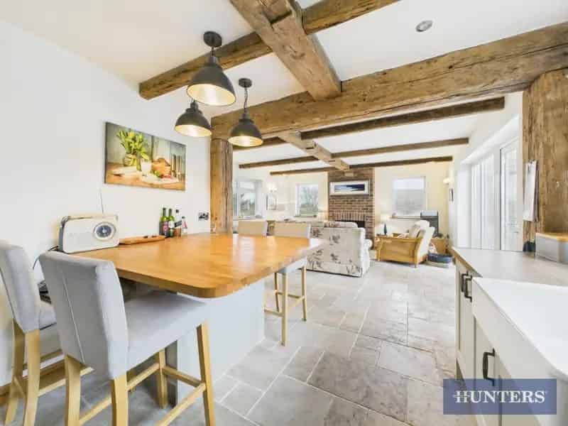 3 Bedroom Detached House for Sale in Hunmanby