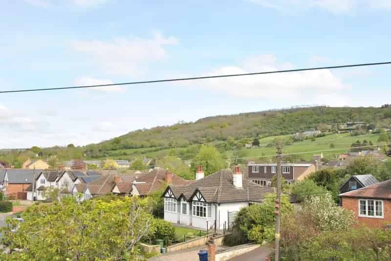 3 Bed Character Cottage for Sale in Woodmancote