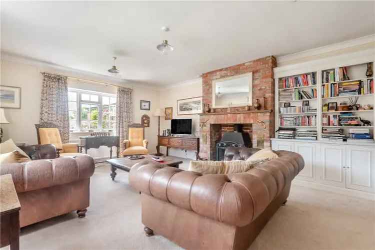 House For Sale in Winchester, England