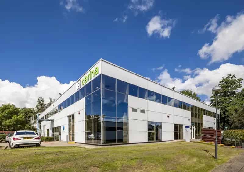 Commercial property For Rent , London Road, South Heath, England