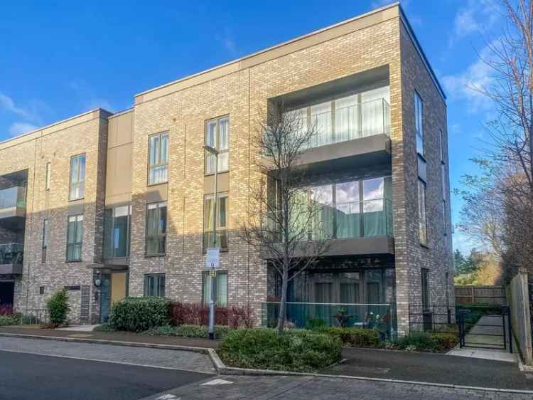 2 Bedroom Flat for Sale Ninewells Development Cambridge