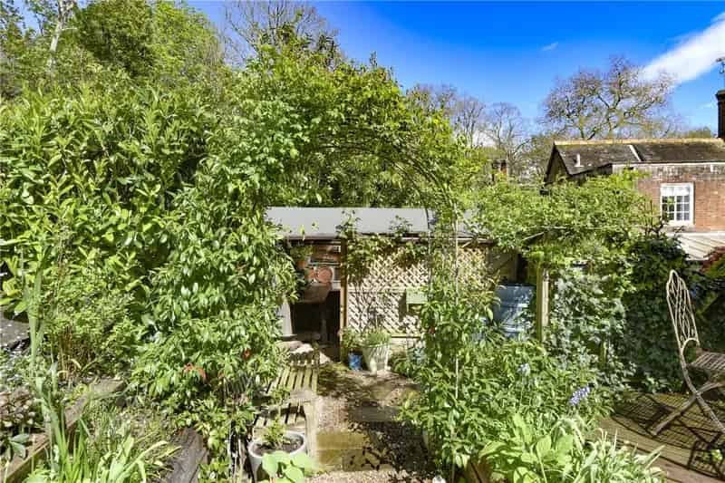 3 Bedroom Victorian Cottage in Wimborne