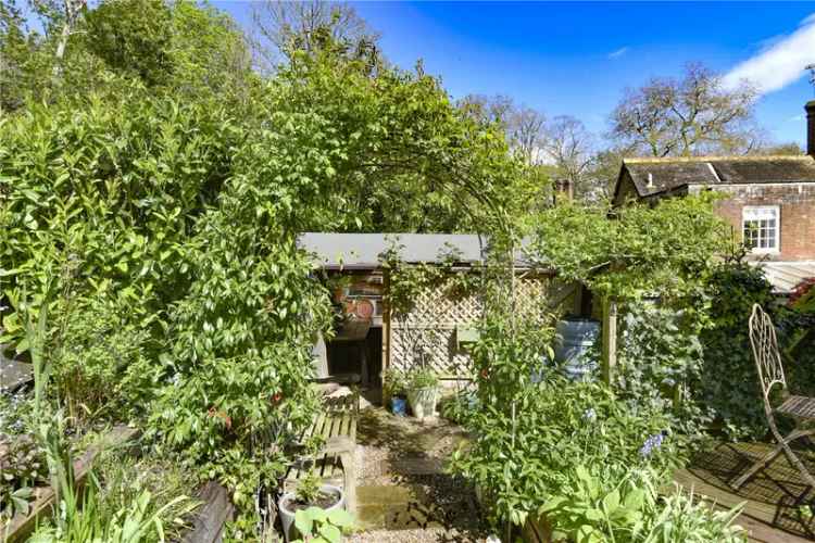 3 Bedroom Victorian Cottage in Wimborne
