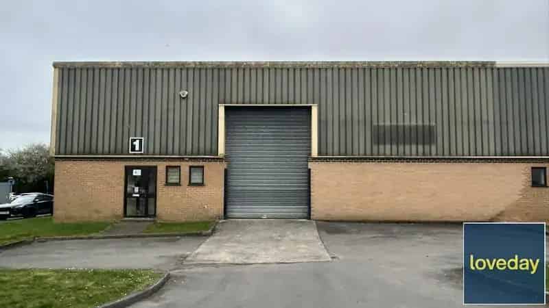 Industrial Unit to Let Vincients Road Chippenham