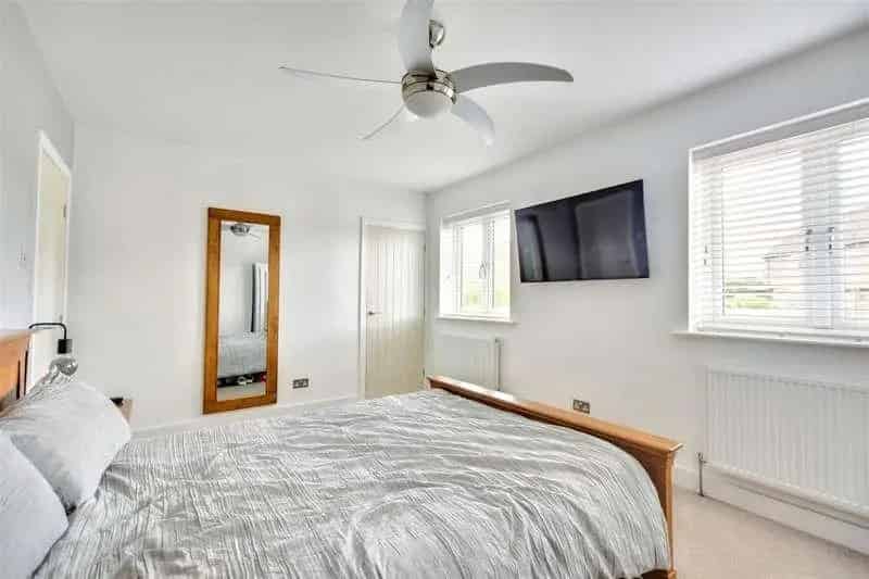 2 Bed House for Sale - Renovated Semi-Detached