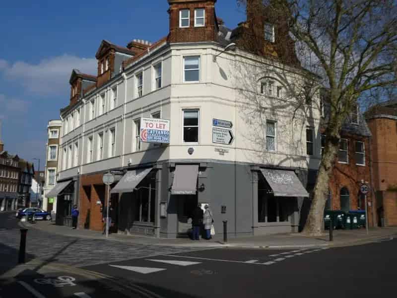 Kingston Office Suite: Modern Space with Flexible Lease