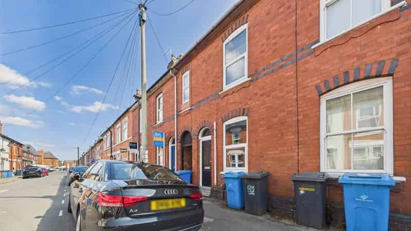 5 Bedroom HMO Investment Property in Derby