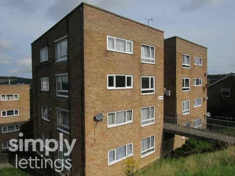 3 Bedroom Student Flat Near Universities