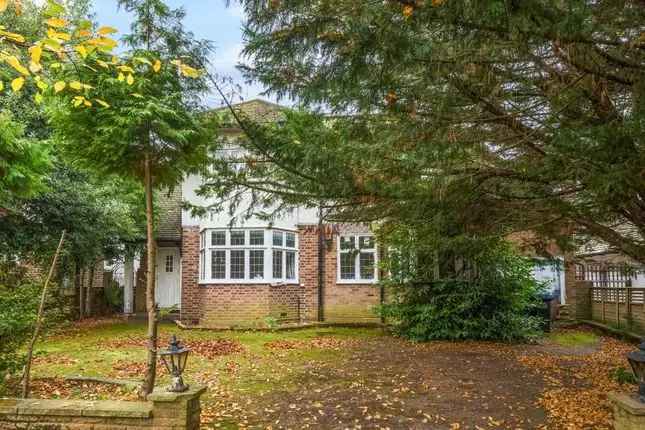 Detached house for sale in Winchmore Hill, Enfield N21