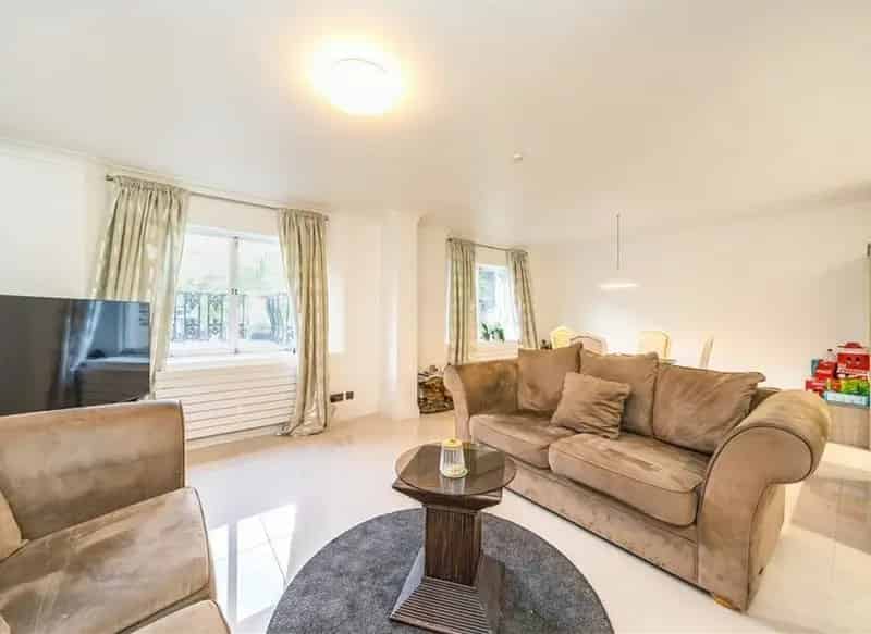 Flat For Sale , Westbourne Terrace, London, England